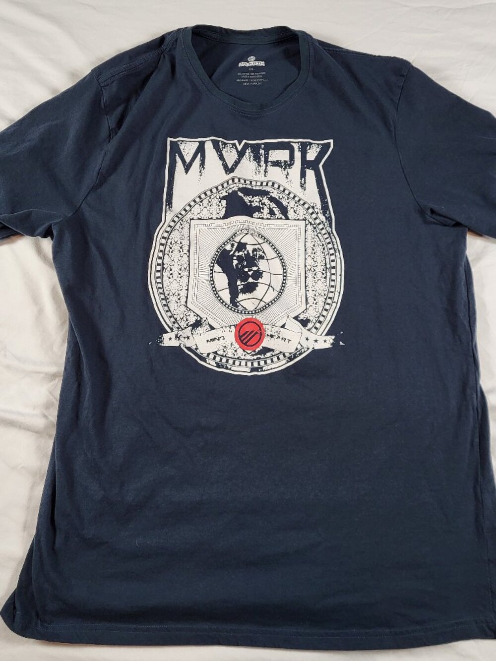 Maverik Lacrosse Shirt Men's 2XL XXL Tee Active Athleisure Streetwear Logo